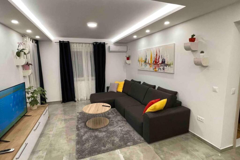 Luxury Apartman Bili Podgora Esterno foto