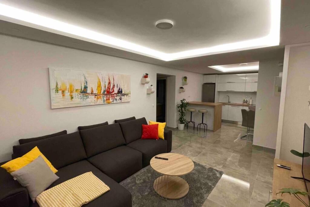 Luxury Apartman Bili Podgora Esterno foto