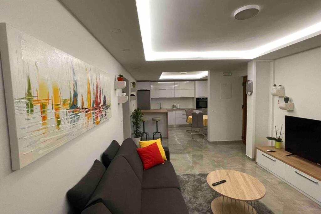 Luxury Apartman Bili Podgora Esterno foto