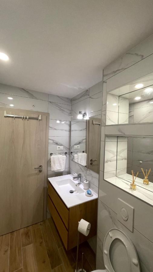 Luxury Apartman Bili Podgora Esterno foto