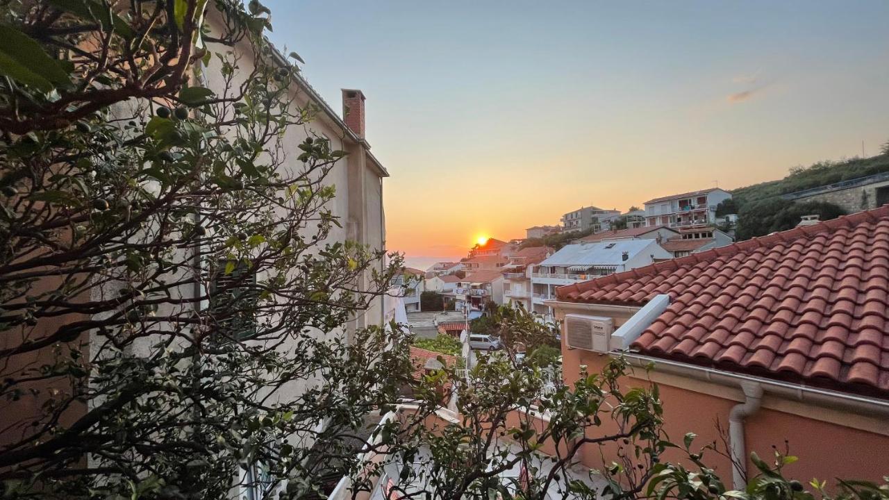 Luxury Apartman Bili Podgora Esterno foto